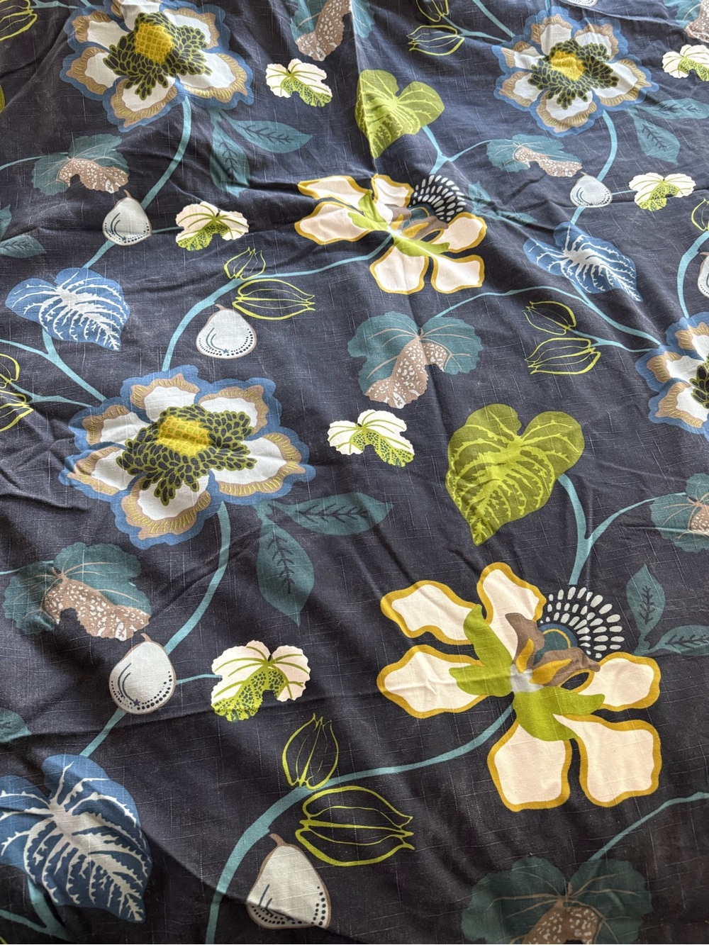 Crate&Barrel Augustine - Discontinued 100% Cotton Floral Duvet Cover